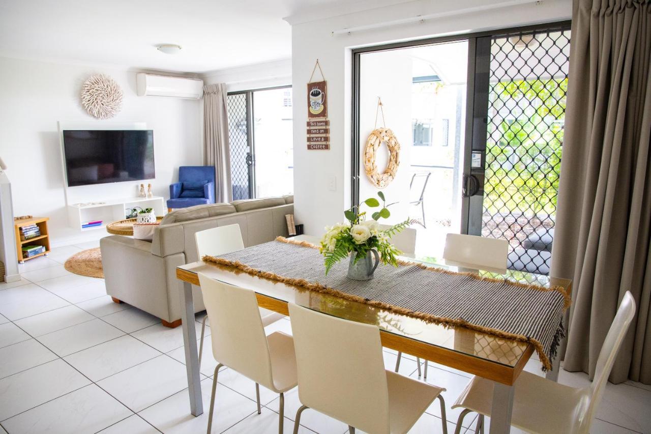 Tropical Getaway In 2 Bedroom Unit In 4 Star Resort Noosaville Eksteriør billede